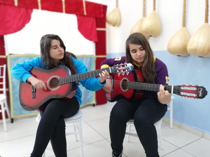 Müzik Atölyesi Gitar Dersi